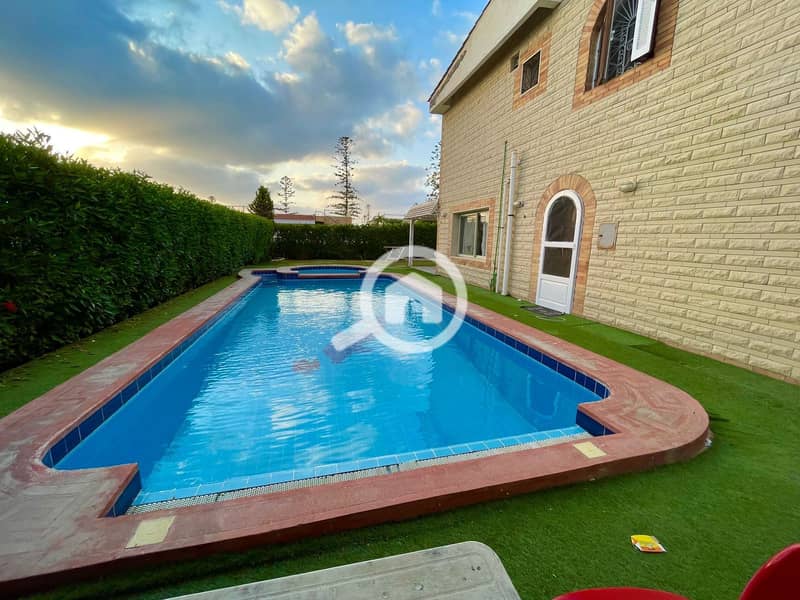 The best duplex villa, two floors, with a private pool and a clear sea view, in the best village of Ramses, North Coast, kilometer 45 - Aanzicht 3