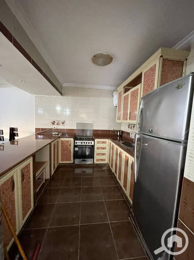 The best duplex villa, two floors, with a private pool and a clear sea view, in the best village of Ramses, North Coast, kilometer 45 - Meer
