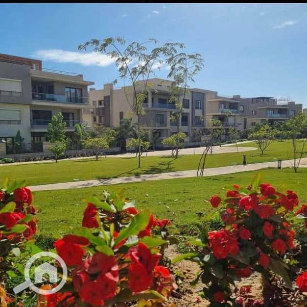 A finished apartment of 183 meters - double height with a direct view of the Pyramids in front of New Giza University - Widok 6
