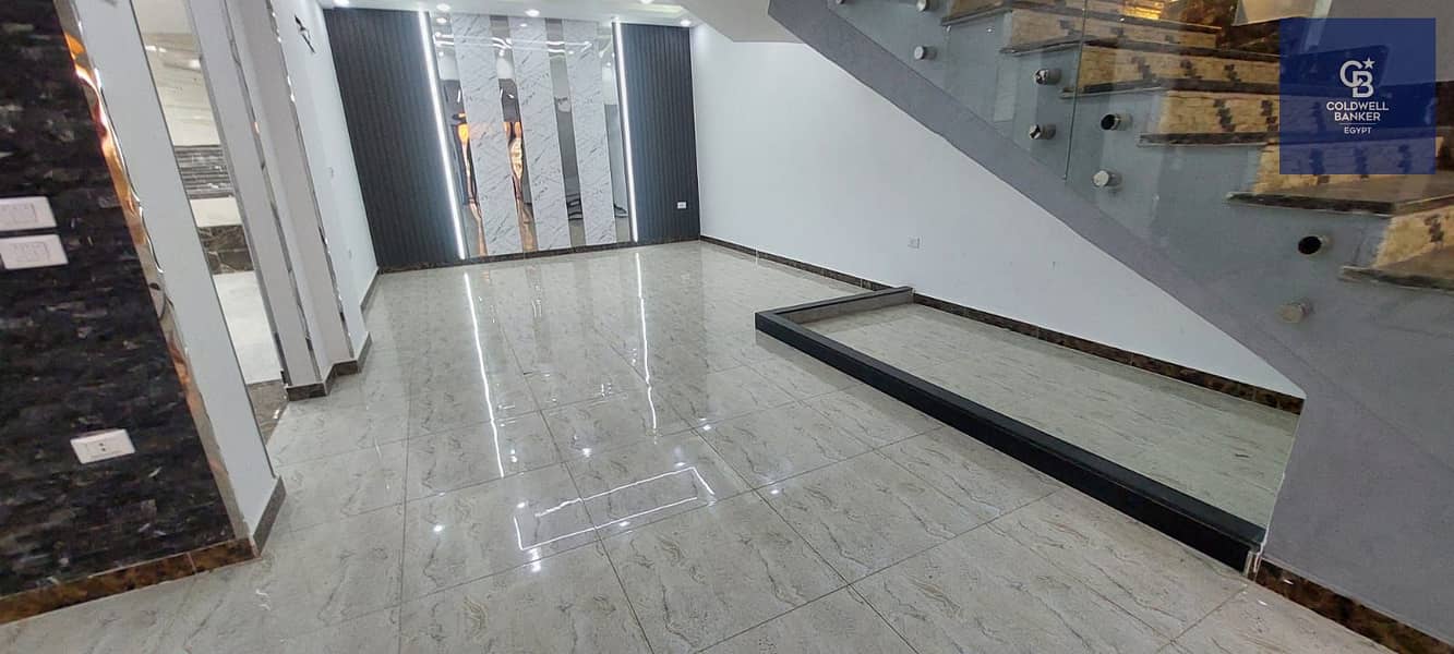 Ultra-modern finished townhouse in Katameya Gardens | Immediate delivery | First occupancy | Fifth Settlement, New Cairo - Widok 4