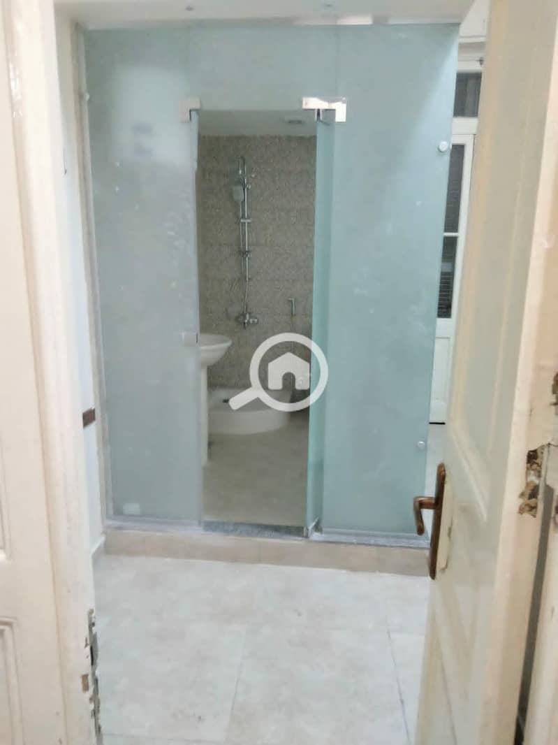 Two apartments with high ceilings (workspace _ hostel) in downtown jacuzzi _ sauna new furnishings - Widok 2
