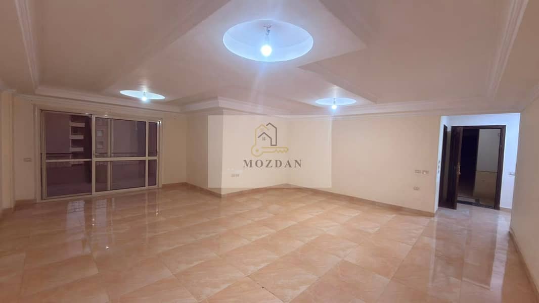 Apartment for rent in Tajian Compound, 4 rooms, prime location in Zahraa El Maadi - Ansicht 2