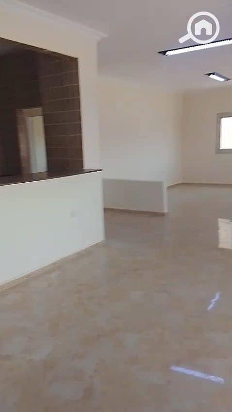 Apartment for rent unfurnished in Sheikh Zayed District 16 block 2 - Widok 2