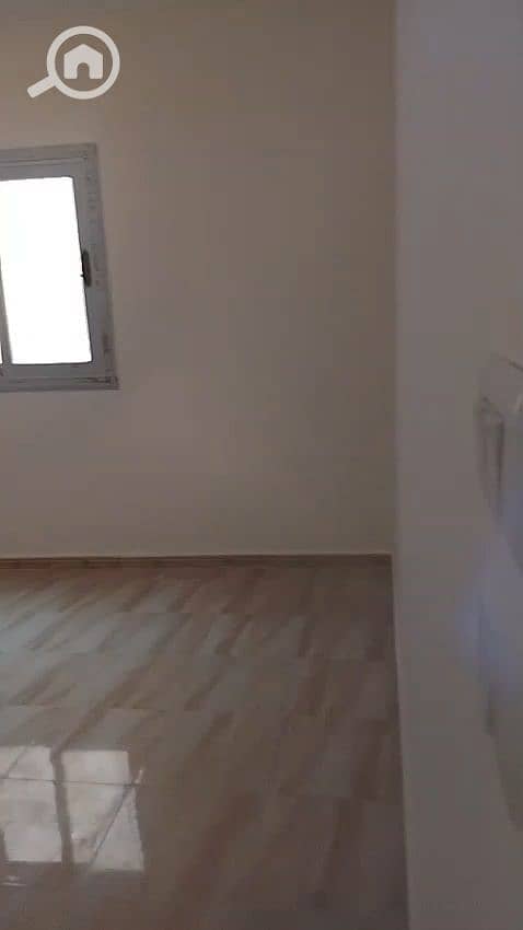 9 1000050189. jpg