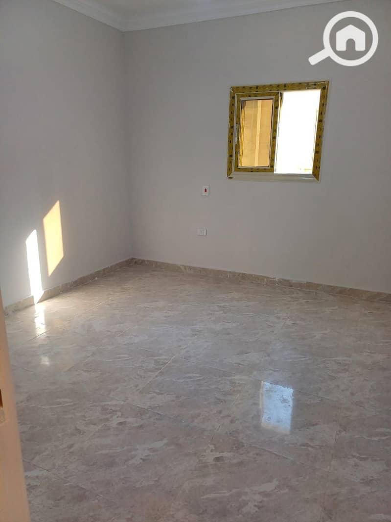 Roof unit for sale in Al-Banafseg 1, third floor, 230 sqm. - Więcej