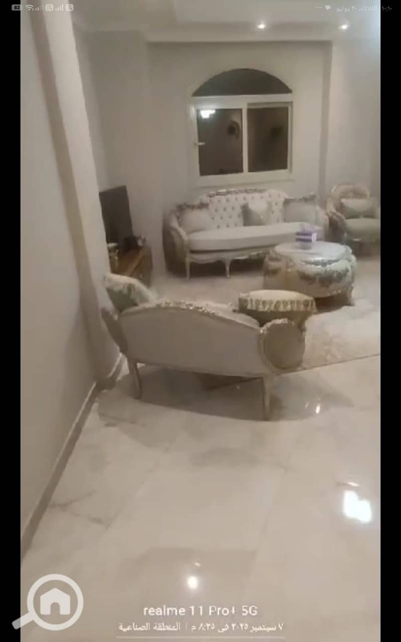 Ground-floor apartment for sale in Gardenia 2; dual-aspect (double-faced), 220 sqm. - Mehr