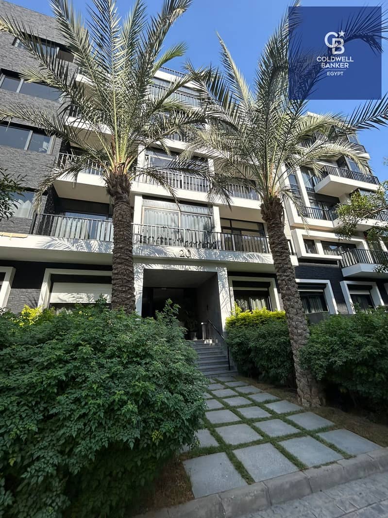 Immediate occupancy, resale apartment, modern finishing with air conditioning, prime view in the best location in the Waterway compound - Vista 6