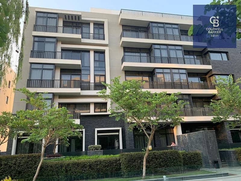 Immediate occupancy, resale apartment, modern finishing with air conditioning, prime view in the best location in the Waterway compound - Altro
