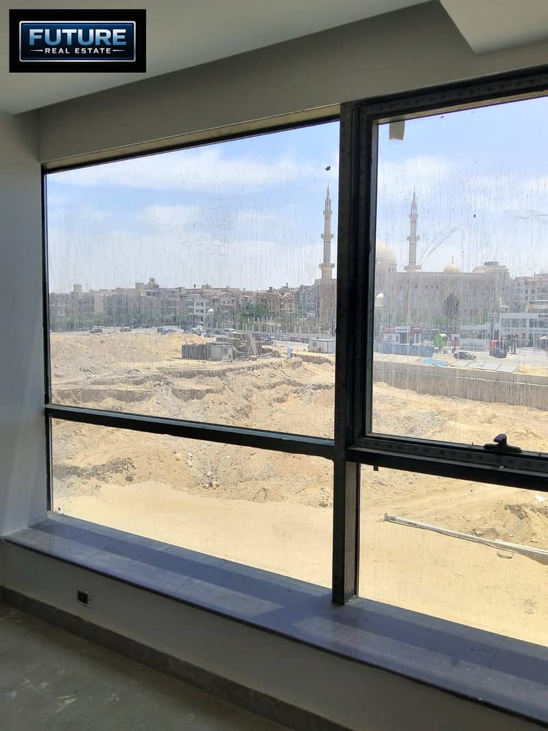 Office 54 m in One Seven Mall in Al-Narges Villas, New Cairo, Fifth Settlement - Ansicht 5