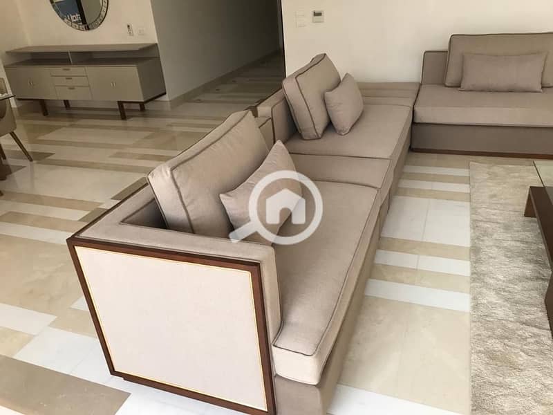 Luxurious fully furnished apartment for rent in Waterway Compound – pohled 4