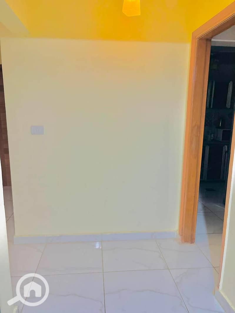 Apartment for sale in Maadi Gardens, front-facing and sea-facing view. Area: 100 sq mConsists of 2 bedrooms, reception, kitchen, bathroom, and 2 balcon – pohled 6