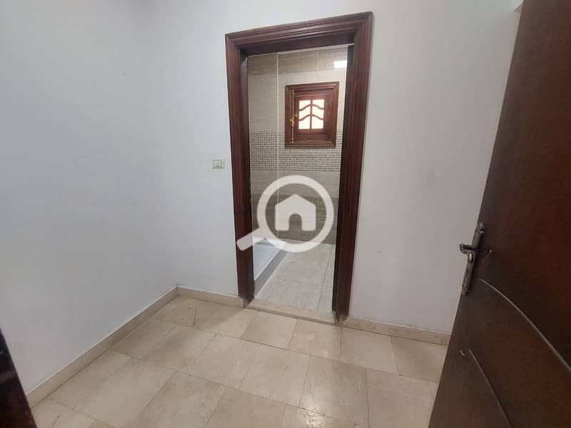 Exclusive 4-room apartment in Al-Banafsaj buildings at an unbeatable price, with a surprise upon calling. - Fler