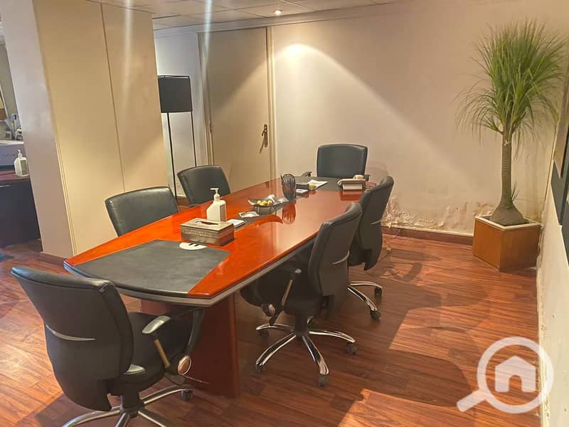 Administrative headquarters 750m licensed with furnishings, with a private entrance in Heliopolis - Ansicht 5