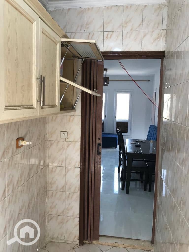 Furnished apartment for rent in the Third Settlement; 70 sqm, top floor, next to Samir Fahmy School. – pohled 6