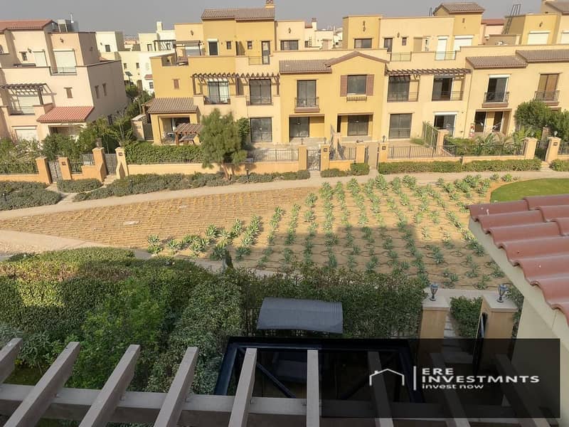 Lowest price fully finished middle townhouse (resale) in the best location within Mivida Emaar, Fifth Settlement, near the American University, - Widok 2