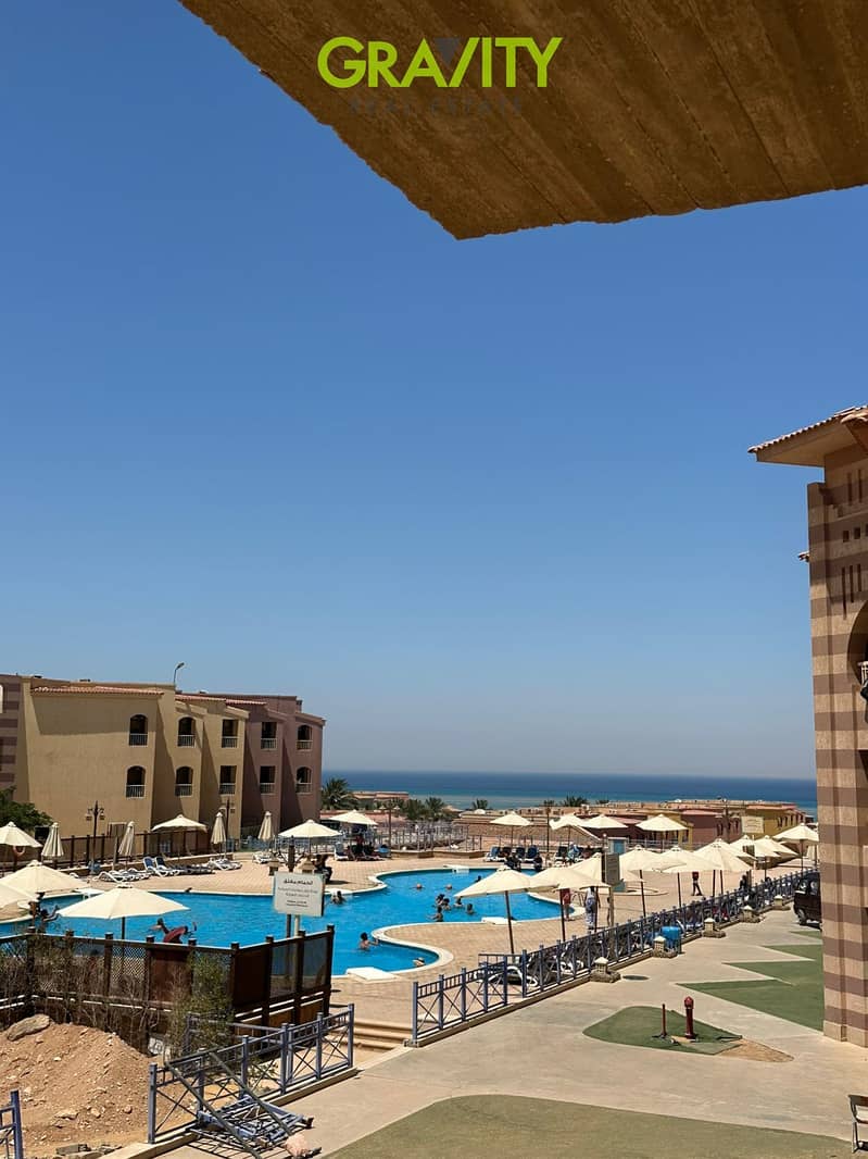 For sale: A 2-bedroom chalet near the sea, featuring a panoramic view and direct sea frontage. Down payment of 1 million, with the remainder payable v - Ansicht 6