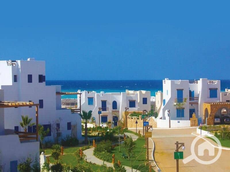 Chalet for sale, ground floor with a large private garden, delivered fully finished with a full sea view at Bianchi, North Coast, Sidi Abdel Rahman. - Ansicht 4