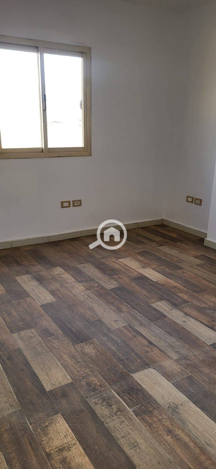 A standalone villa for rent in Sheraton Airport, with an area of 500 square meters. – pohled 4