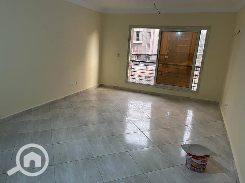 For sale, a 130-meter apartment with an open view in Dar Misr Al-Qarnfal in the New Cairo area. – pohled 6