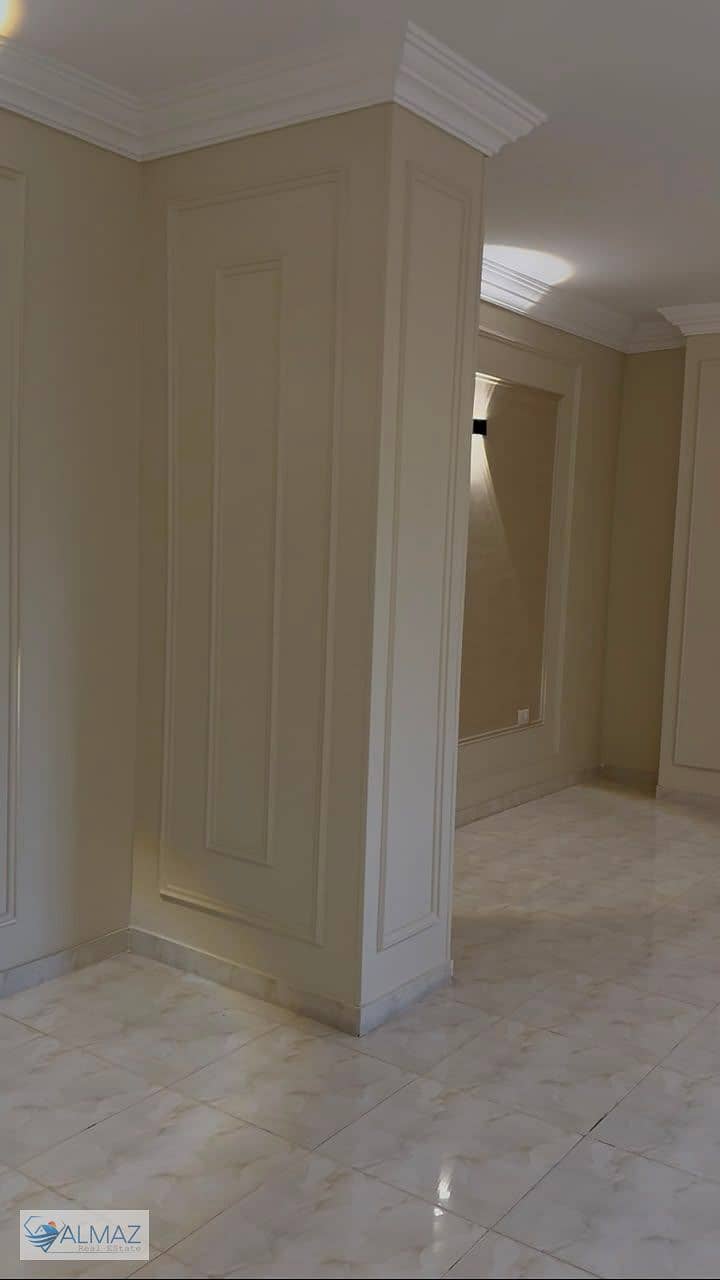 Apartment for rent in the 4th Neighborhood, First Settlement, 150 sq m, fully furnished with kitchen and chandeliers. - Widok 6