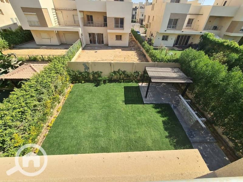 Town villa with full finishing on Dahshour connection next to October Plaza Sodic and in front of Al-Kabajy Palace - Ansicht 3