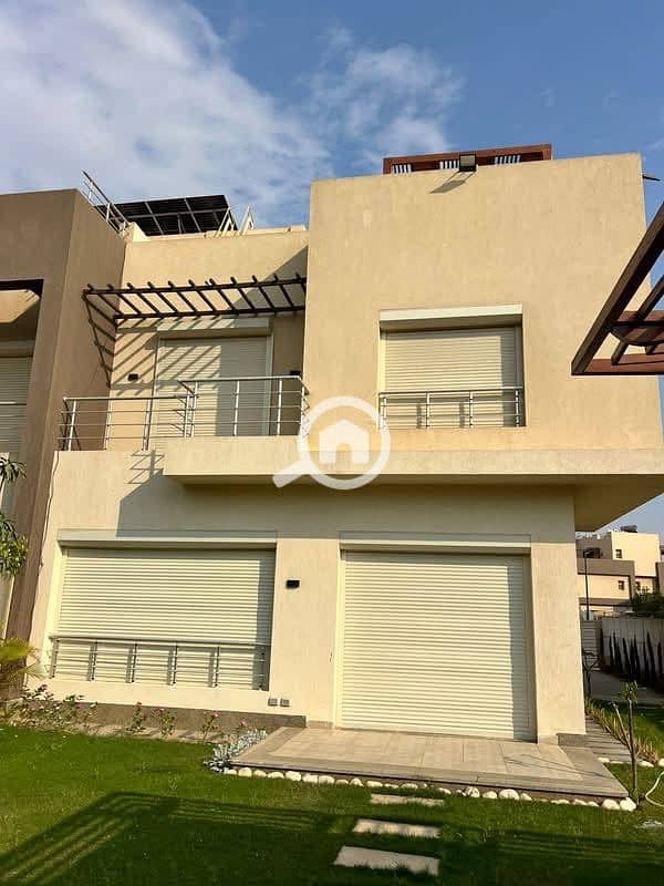 Town villa with full finishing on Dahshour connection next to October Plaza Sodic and in front of Al-Kabajy Palace - Ansicht 4