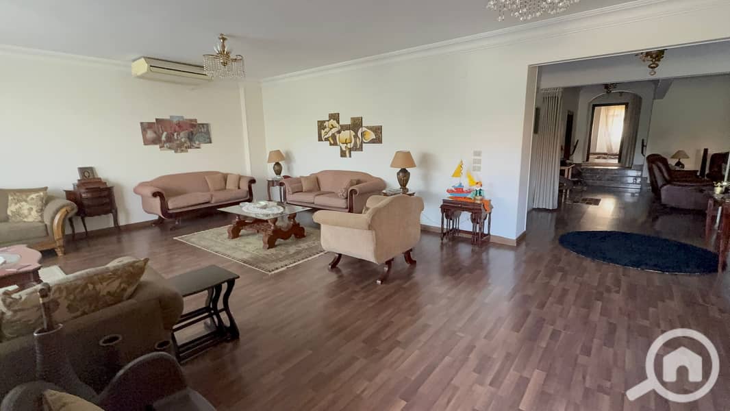 A finished villa for sale in South Academy built with a basement, ground floor, first floor, second floor, and roof. - Ansicht 5
