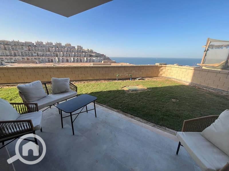 Apartment for sale 3 bedrooms 230 sqm fully finished with ACs IL Monte Galala Ain Sokhna prime location on Galala Mountain with sea view - Ansicht 5