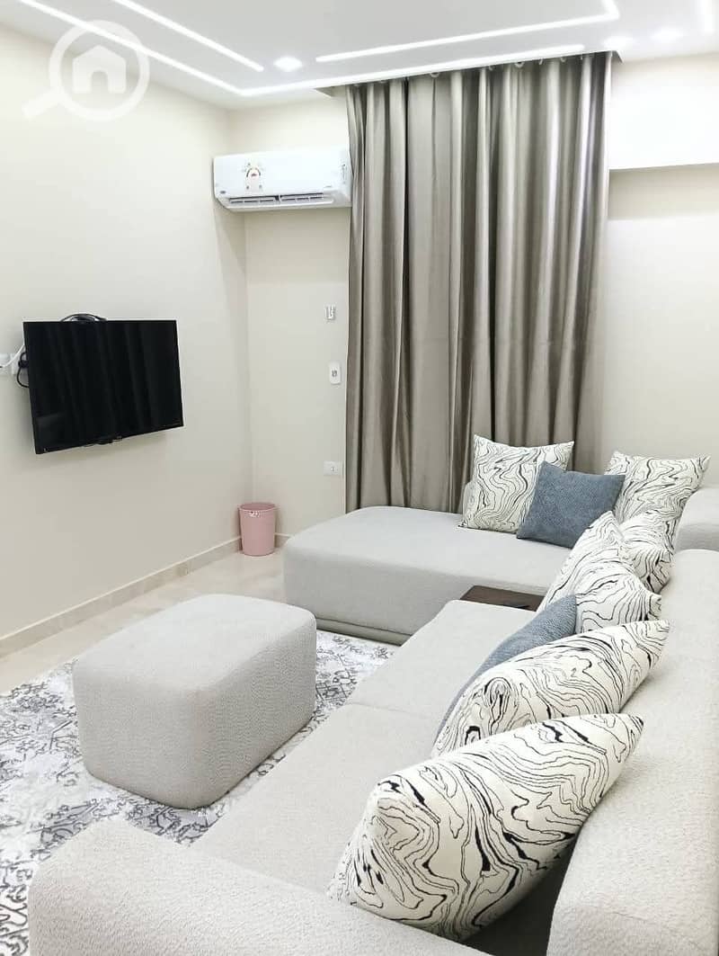 Furnished hotel apartment in Sheraton Al-Matar, area 120 square meters - Widok 3