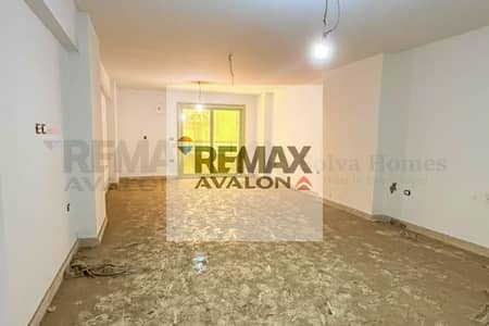 3 Bedroom Flat for Sale in Saba Pasha, Alexandria - 1. jpg