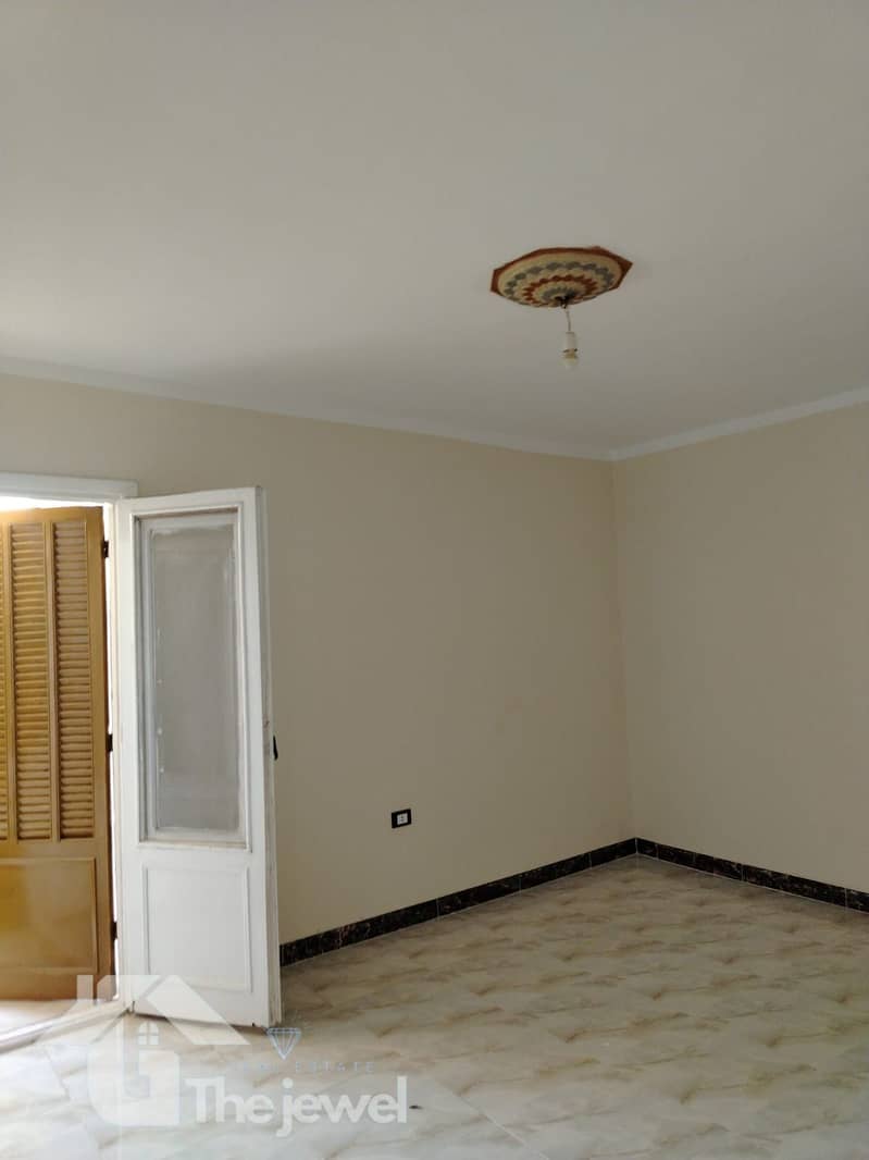 Apartment for rent, residential or administrative, in the First Settlement, Al Yasmin Villas - Vista 3