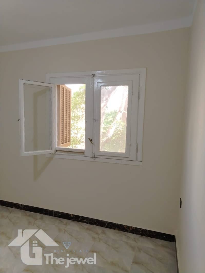Apartment for rent, residential or administrative, in the First Settlement, Al Yasmin Villas - Vista 4