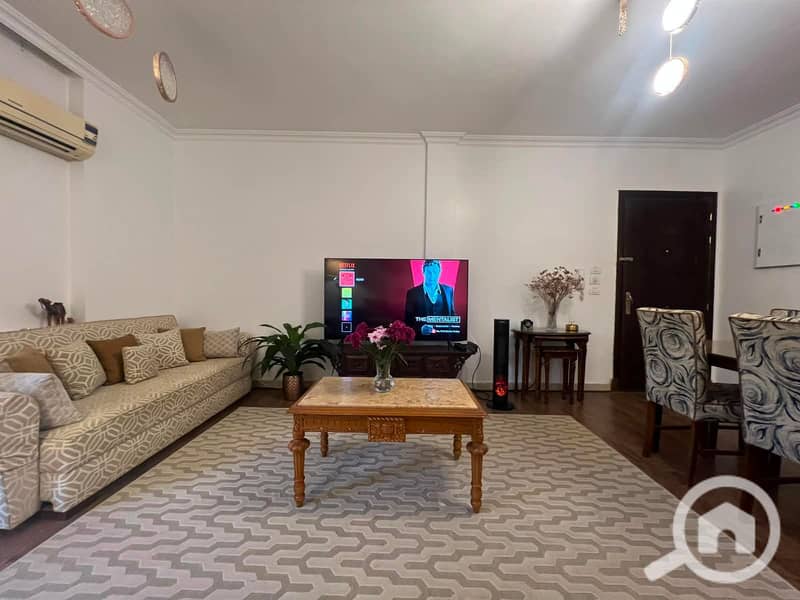 Apartment for rent with private garden 70m fully furnished super lux finishing wide garden view first use 131m 3 bedrooms in Al Rehab 2 - Phase 7 - Ansicht 3