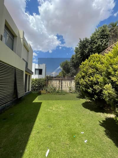 4 Bedroom Villa for Rent in Sheikh Zayed, Giza - e2bd7493-96af-4427-a5dc-4897bd0957e5. jpg 4 Bedroom Villa for Rent in Sheikh Zayed, Giza - e2bd7493-96af-4427-a5dc-4897bd0957e5. jpg