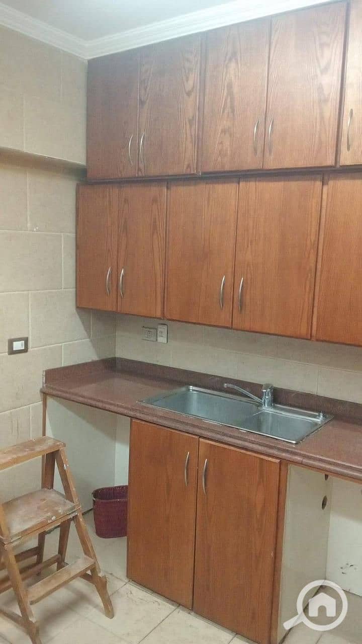 4 263875. jpg