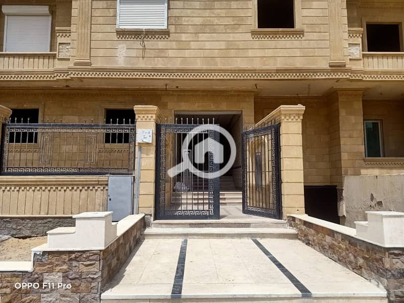 Own a duplex for sale in Al Qarnafel Villas, ready for immediate occupancy with electricity meter. - Więcej