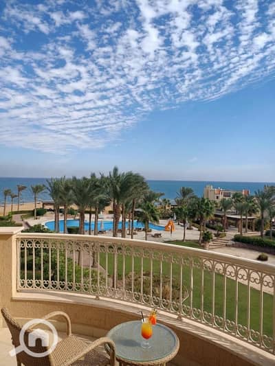 3 Bedroom Chalet for Sale in Ain Sukhna, Suez - grok-image-9f1e058d-7448-4f8f-a095-7db045482d4e. jpg