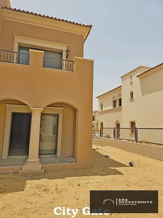 8 City Gate_333. jpg