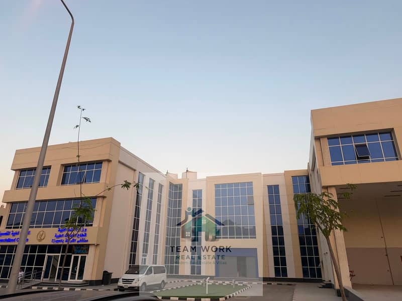 With a down payment of 33 million EGP | Own a medical/administrative floor of 870m² in Al-Khamayel, directly opposite the Police Mosque - Widok 2