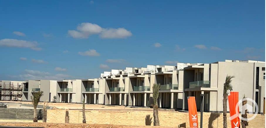 Fully finished hotel-style chalets with air conditioning, located directly on the lagoon at the Katameya Coast compound in Ras El Hekma, North Coast. - Ansicht 4