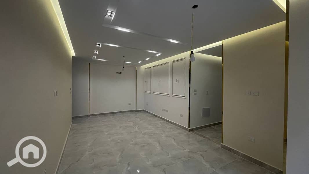 Apartment for Sale – El Shorouk City – Fourth District - Widok 4