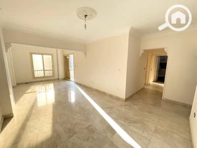 فلیٹ 3 غرف نوم للايجار في سموحة، الإسكندرية - 55a43cee-0c9f-49bc-8967-876642869657. jpg