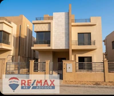 5 Bedroom Villa for Sale in Sheikh Zayed, Giza - WhatsApp Image 2026-05-04 at 1.02. 44 PM (6). jpeg
