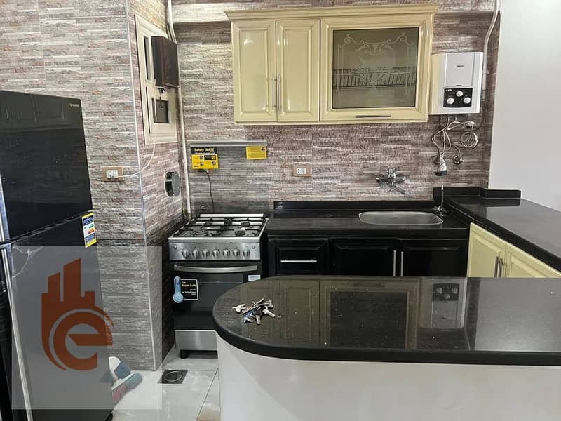 13 734942320_122140579599017750_5119745717628855508_n. jpg