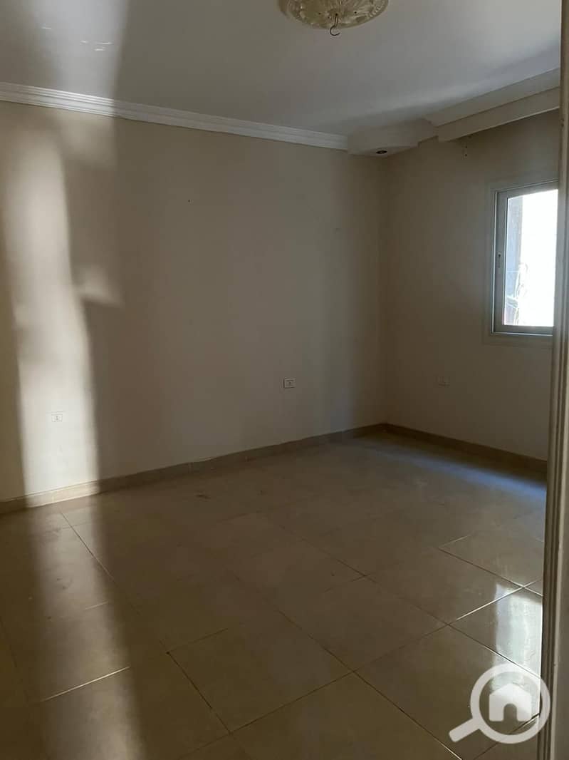 New apartment for rent in the eighth district of Zahraa El Maadi, super deluxe finishing - Ansicht 6