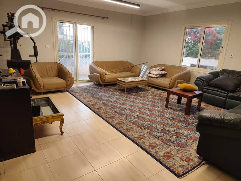 At a very special price, half a million less than the market price, for ownership in Sheikh Zayed, eighth district – first neighborhood ⏱ one minute from Al-Ofoq Square, a 160m apartment in a very special location, with 3 bedrooms, a bathroom, a reception area, and a kitchen with ultra-lux finishing. - Widok 5