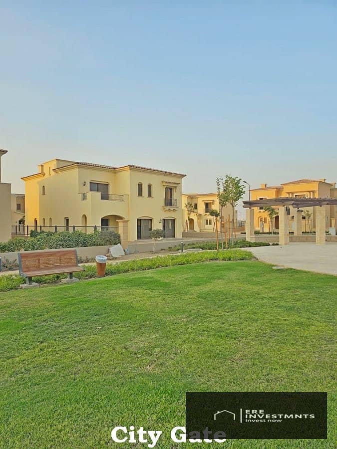 10 City Gate_289. jpg