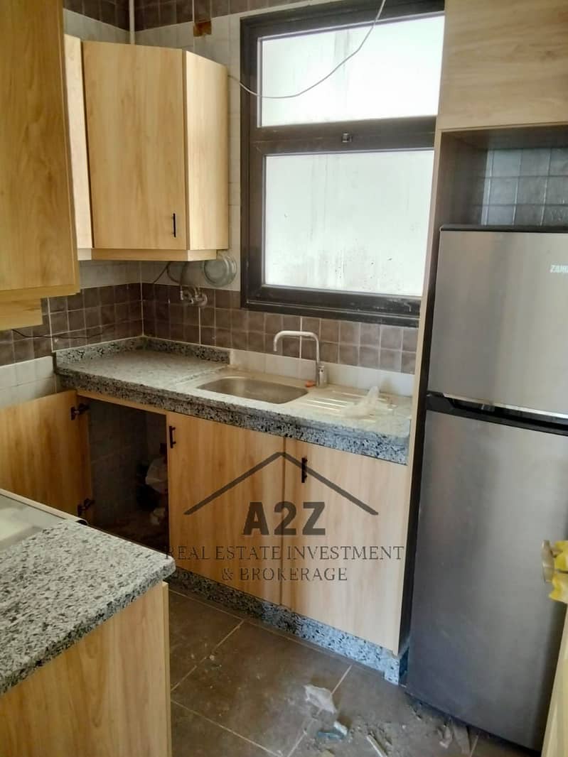 Apartment for rent in the compound of Selya, the administrative capital, with kitchen, heaters, and chandeliers, first residence, ready to move in. - Widok 4