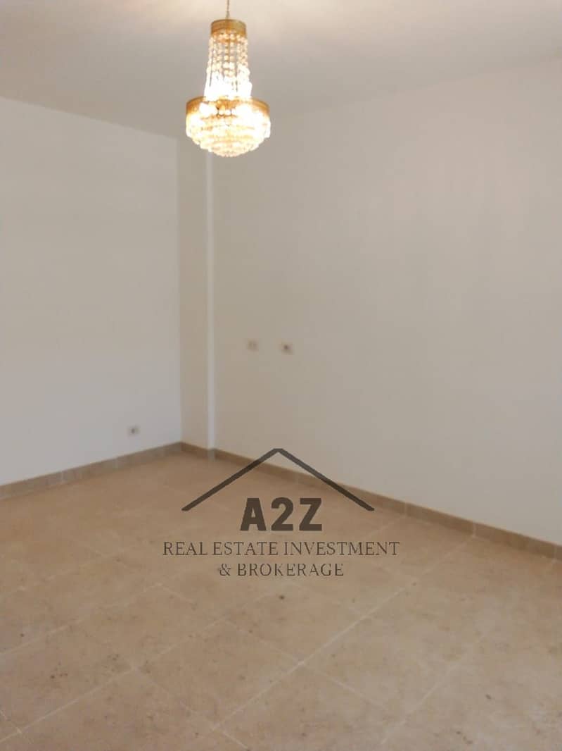 Apartment for rent in the compound of Selya, the administrative capital, with kitchen, heaters, and chandeliers, first residence, ready to move in. - Widok 5
