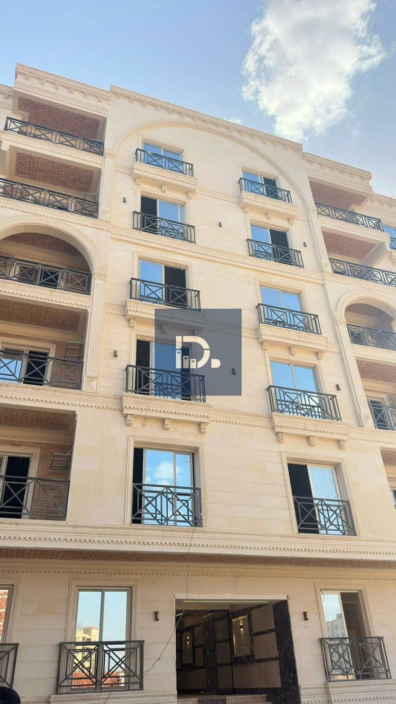 Immediate receipt of an apartment for sale, 166m, with a monthly installment (28,000) in (Green City), October Gardens | with a down payment of 30% (1,590,000) and comfortable installments over 10 years - Aanzicht 3
